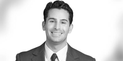 Black and white headshot of attorney Gabe Winsberg